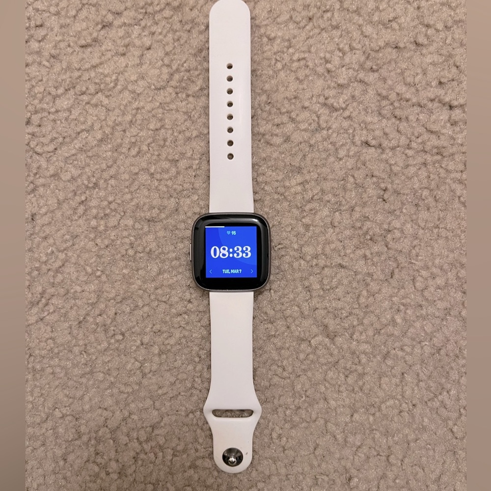 Fitbit Versa 2